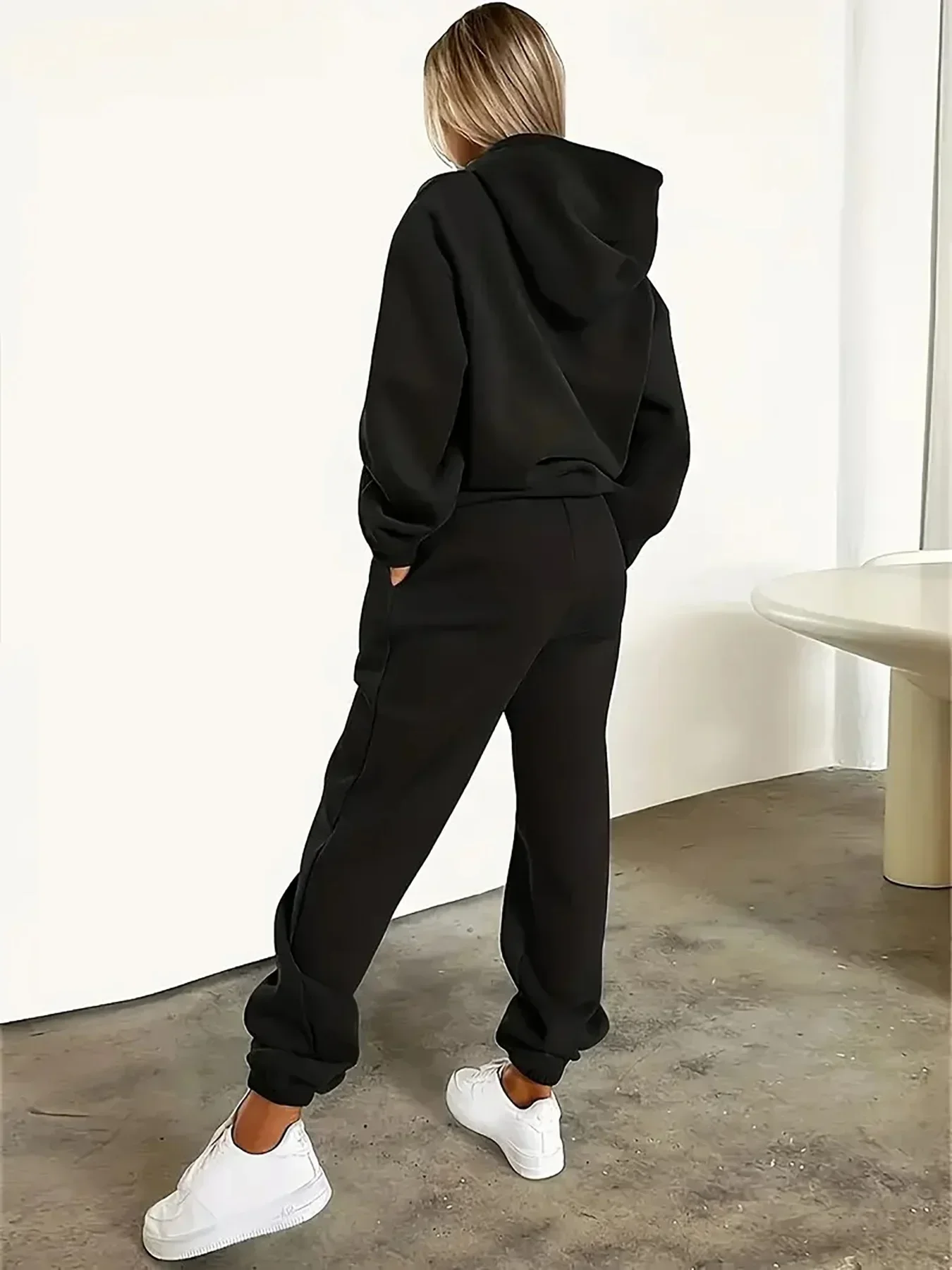 بدلة رياضية نسائية كاجوال مكون - مراجعة Winter Clothing For Women وسعره